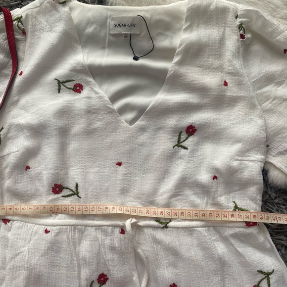 NWT SugarLips Emagine Embroidered Floral Mini Driss - Picture 7 of 9
